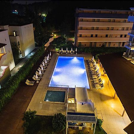Monna Roza Beach Resort Hotel Göynük Exteriör bild